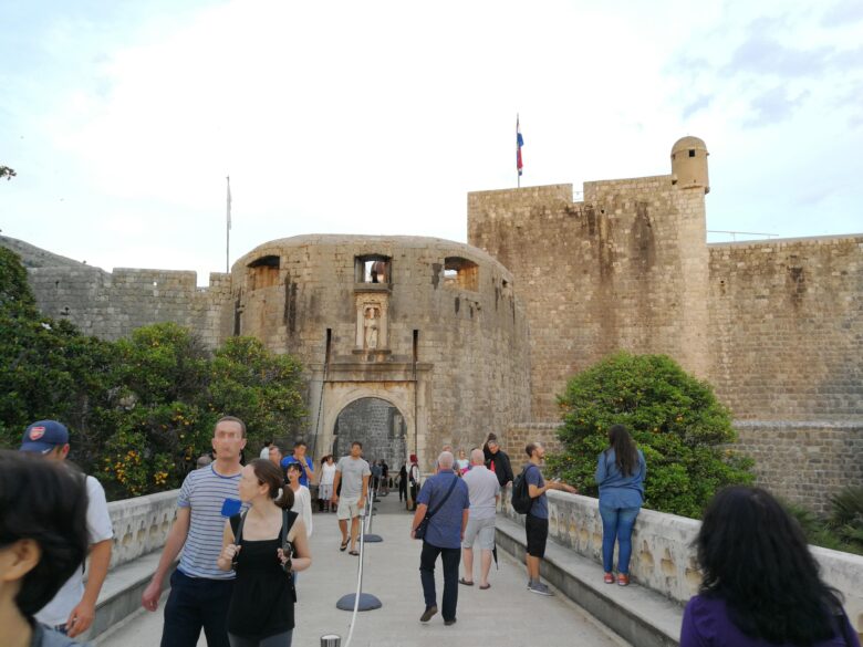 ピレの門の写真