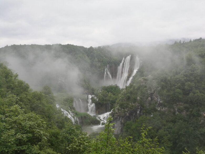 Pitivice waterfall photo