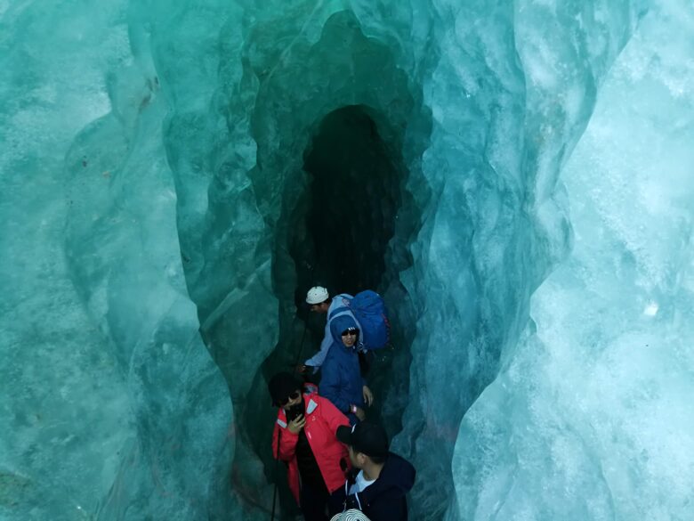 Tasman Glacier Ice cave entrance picture