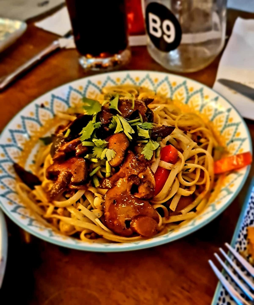 Aglio Olio La Hongo