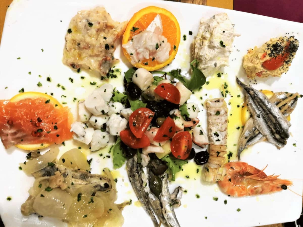 antipasto misto di pesce