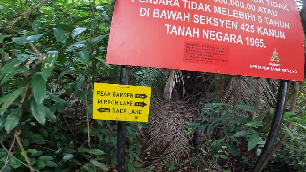 Shah Alam Community Forest Trail head