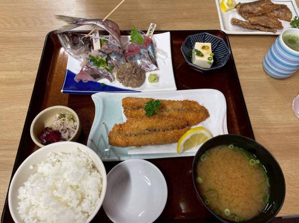 寅丸市場